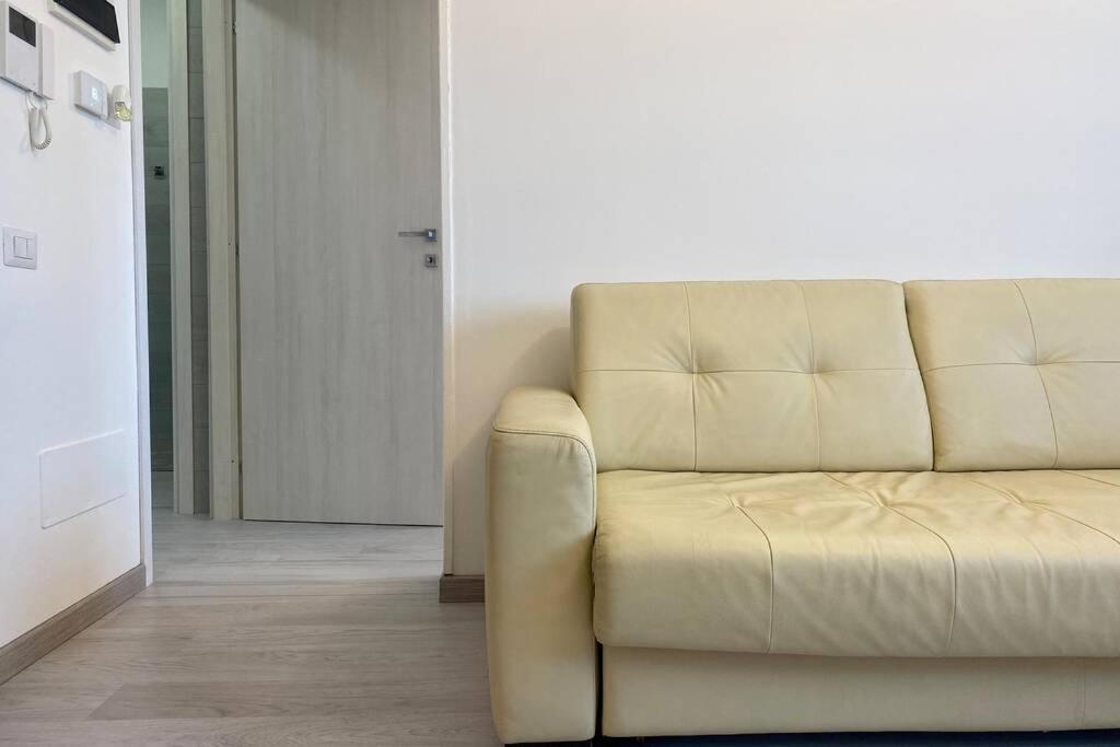 Apartment In Milan - Bicocca Near University Luaran gambar